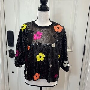 Sequin Flowers Motif Top